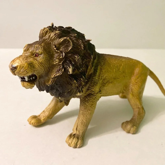 Vintage AAA Lion Hard Rubber PVC Figure 7 Inch Long Collectible Toy - Picture 9 of 10